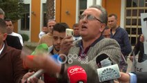 Ora News - Fier, biznesi i vogël proteston kundër TVSh-së