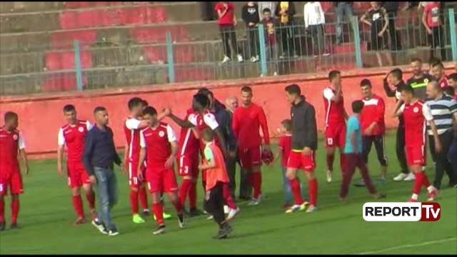 Report TV - Kastrioti në Superiore, festë në qytet, drejtuesit: Vitin tjetër do të lëmë gjurmë