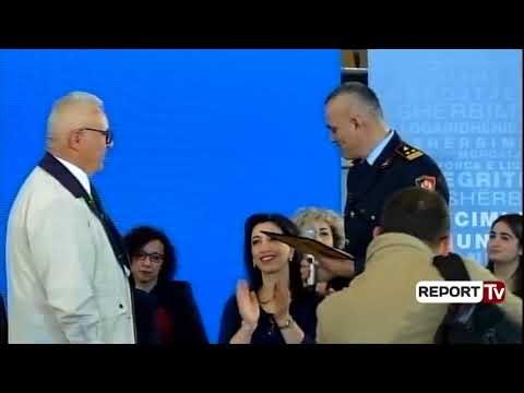 Report TV - Xhafaj në Elbasan, surpriza e Veliut, vlerësohet policja e parë femër në Shqipëri