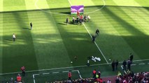 Arlo White - I think you’ll love this video from the Anfield gantry. Mo Salah’s daughter stole the s