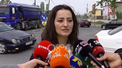 Ora News - Rruga hyrëse e Shëngjinit i nënshtrohet rikonstruksionit