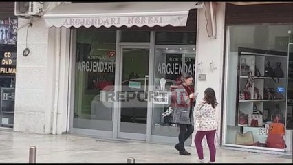 Report TV - Durrës, maskat grabisin argjendarinë
