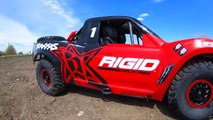 RC ADVENTURES - ROOSTERS for DAYS! HAS The SLASH 4x4 BEEN REPLACED? UDR 6S 4WD RACE TRUCK on TRACK!