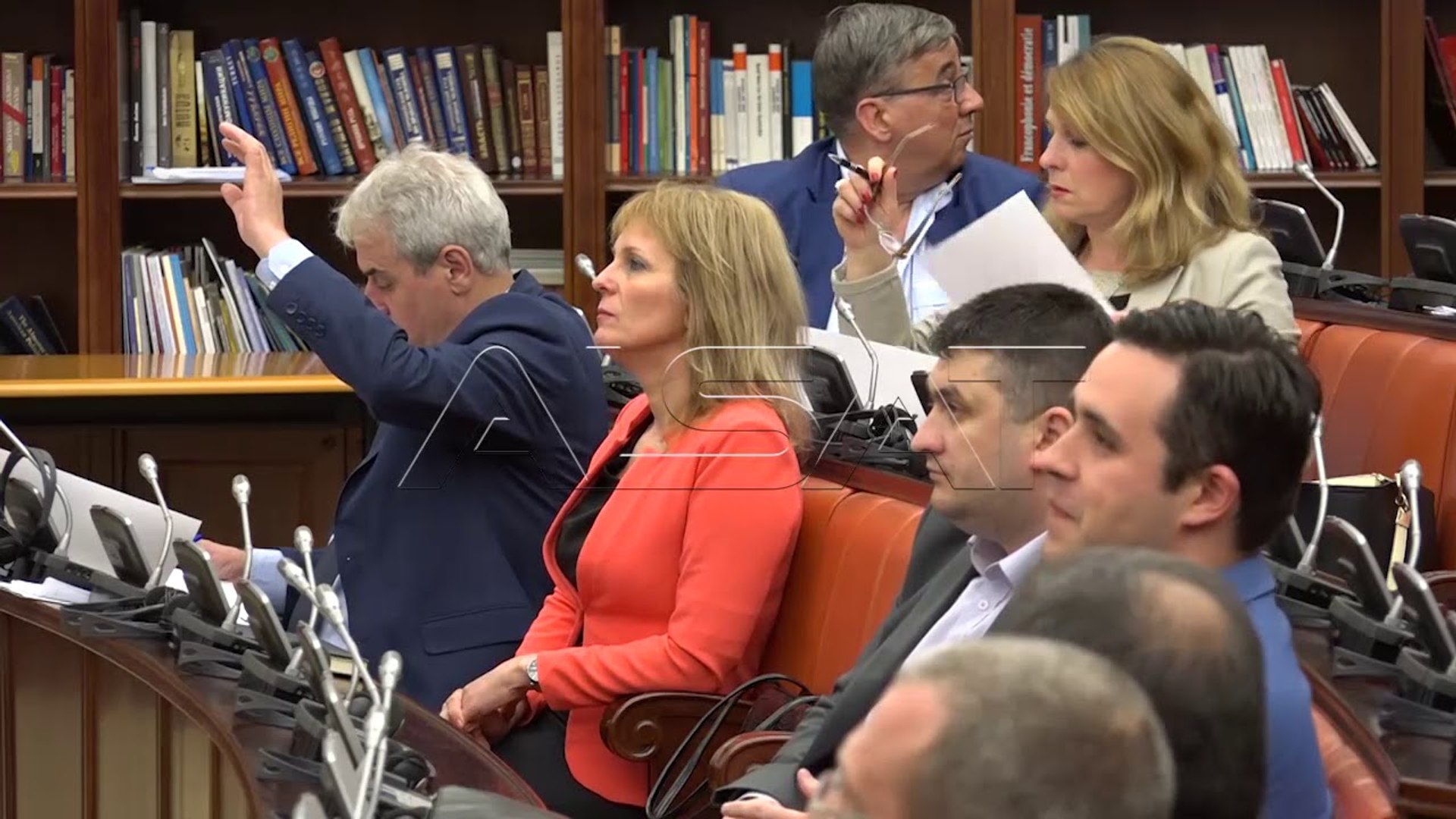 ⁣Владиниот план за поддршка на инвестициите помина на собраниска комисија