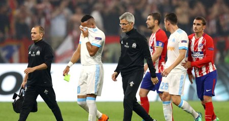 Final Maçında Sakatlanan Dimitri Payet, Gözyaşlarıyla Sahayı Terk Etti