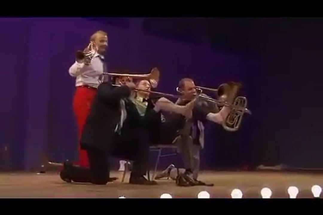 LES MUSICIENS - COMÉDIENS - SUPER VIRTUOSES