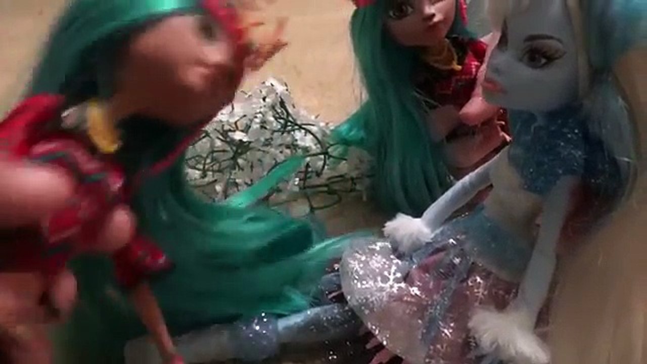 Crazy Monster High S/2 Episode 9 WITH BLOOPERS