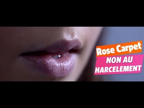 On (nous) lit nos méchants commentaires – Rose Carpet contre le Cyber-harcèlement