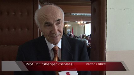 Promovohet libri Flakadani i Lirisë ''Bajram Daklani'' nga profesori Shefqet Canhasi - Lajme