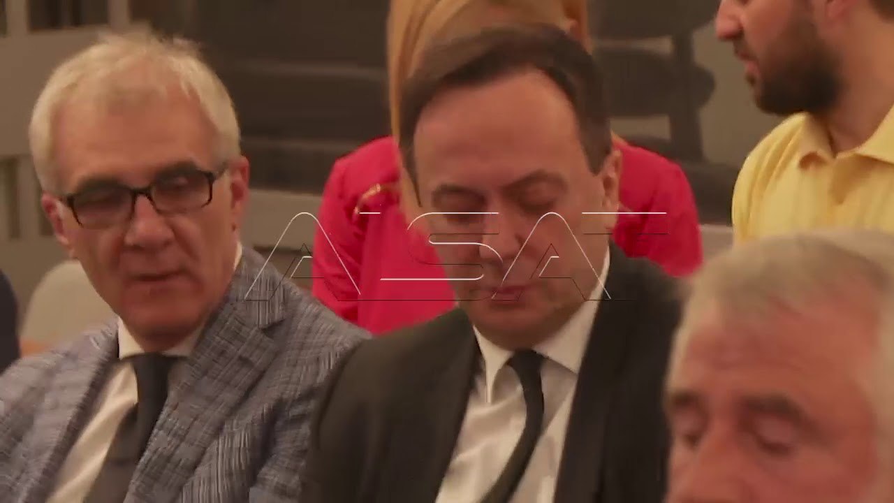 „Титаник 2“, Мијалков и Тачи не сакаа да комент...