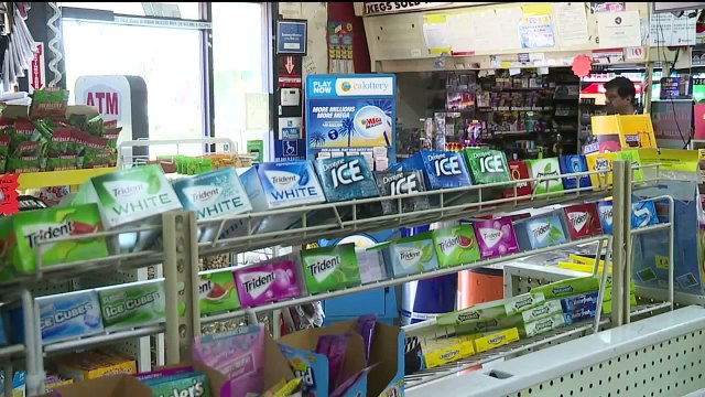 Video Shows Thieves Breaking into Liquor Store Through Ventilation System