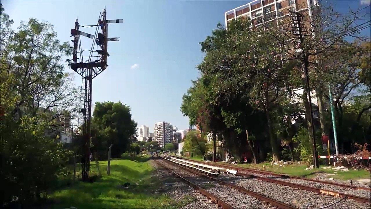 old style signal arm railway semaphores still working