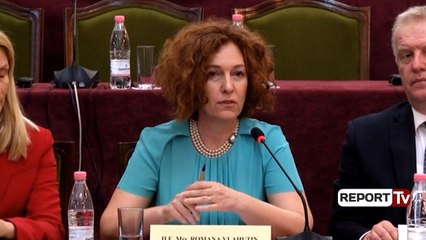 Vlahutin prezanton raport-progresin, Shqipëria rol unik për stabilitetin në rajon, model për ecurinë