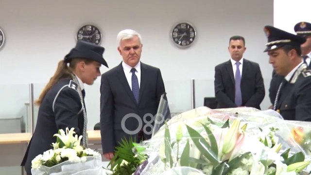 Ora News - “Keqardhje për Xhafaj që se pranoi se Cuku u vra për shkak të detyrës”