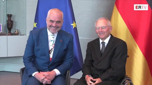EDI RAMA PRITET NE BUNDESTAG NE TAKIM TE VECANTE NGA PRESIDENTI I PARLAMENTIT WOLFGANG SCHAEUBLE LAJ