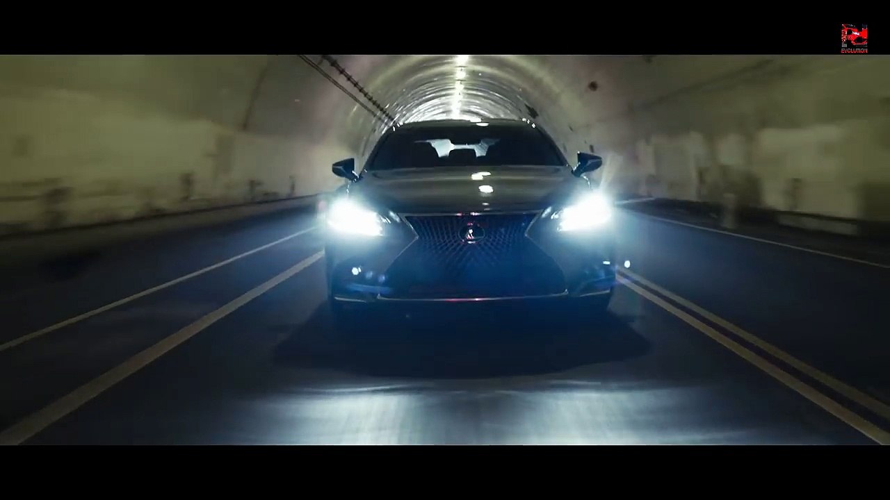 5_Best_LUXURY_Sedan_2018