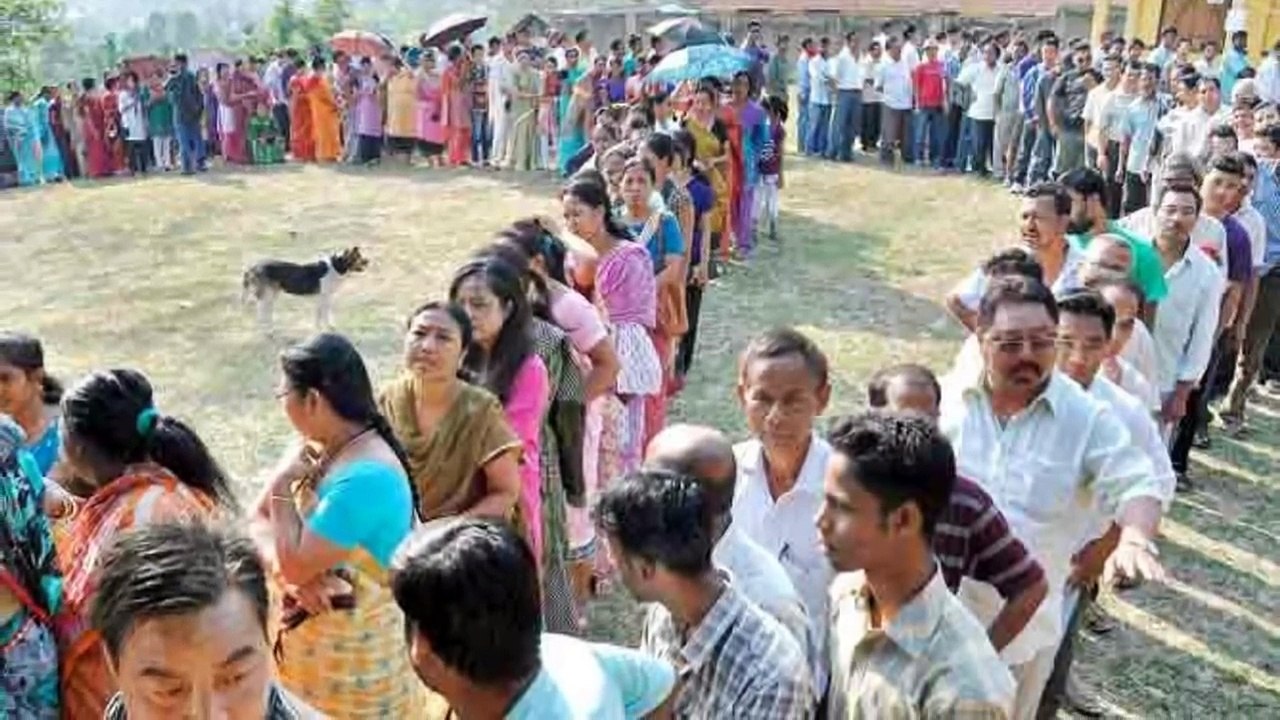 দেখুন শেখ হাসিনা স্যাটেলাইটের নাম দিয়ে টাকা চুরি করে কিভাবে ধরা খেল পুরো বিশ্বের মানুষের সামনে