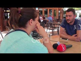 Ora News - Denoncimi i familjarëve në Sarandë, mësuesi puthi në buzë nxënësen e klasës V