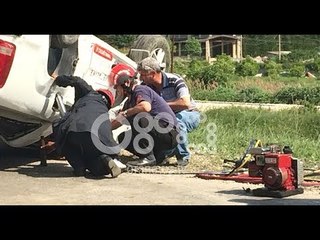 Makina përmbyset në Fier-Levan, 1 i vdekur. Grupi hetimor po punon për nxjerrjen e viktimës