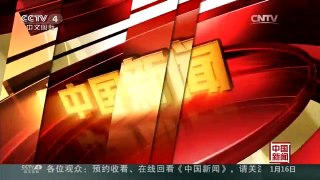 [中国新闻]陕西返乡小伙列车上晕倒 众人救助
