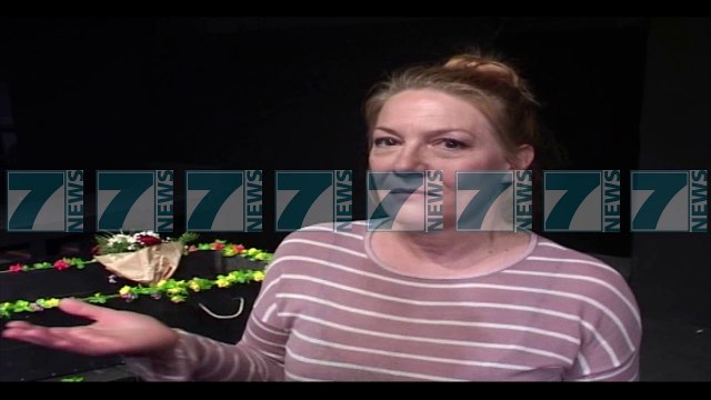 AKTORET E TEATRIT KOMBETAR DHE TE KORÇES BASHKE NE NJE SHFAQJE - News, Lajme - Kanali 7