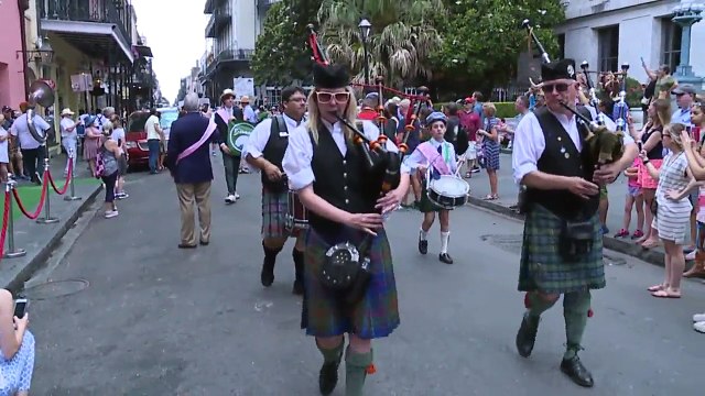 New Orleans Restaurant Holds Fourth Annual Turtle Parade