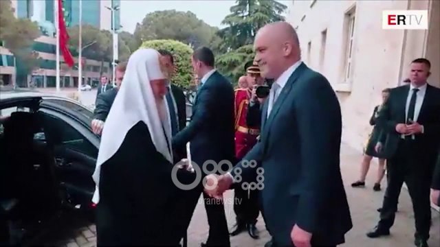 Ora News - Rikthimi pas 15 vitesh, Patriarku rus: Shqipëria ka bërë ndryshim dhe progres të madh