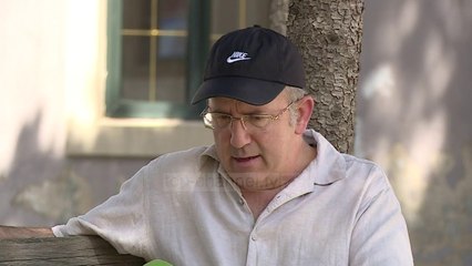 Artistët gati një peticioni: Teatri, monument kulture - Top Channel Albania - News - Lajme