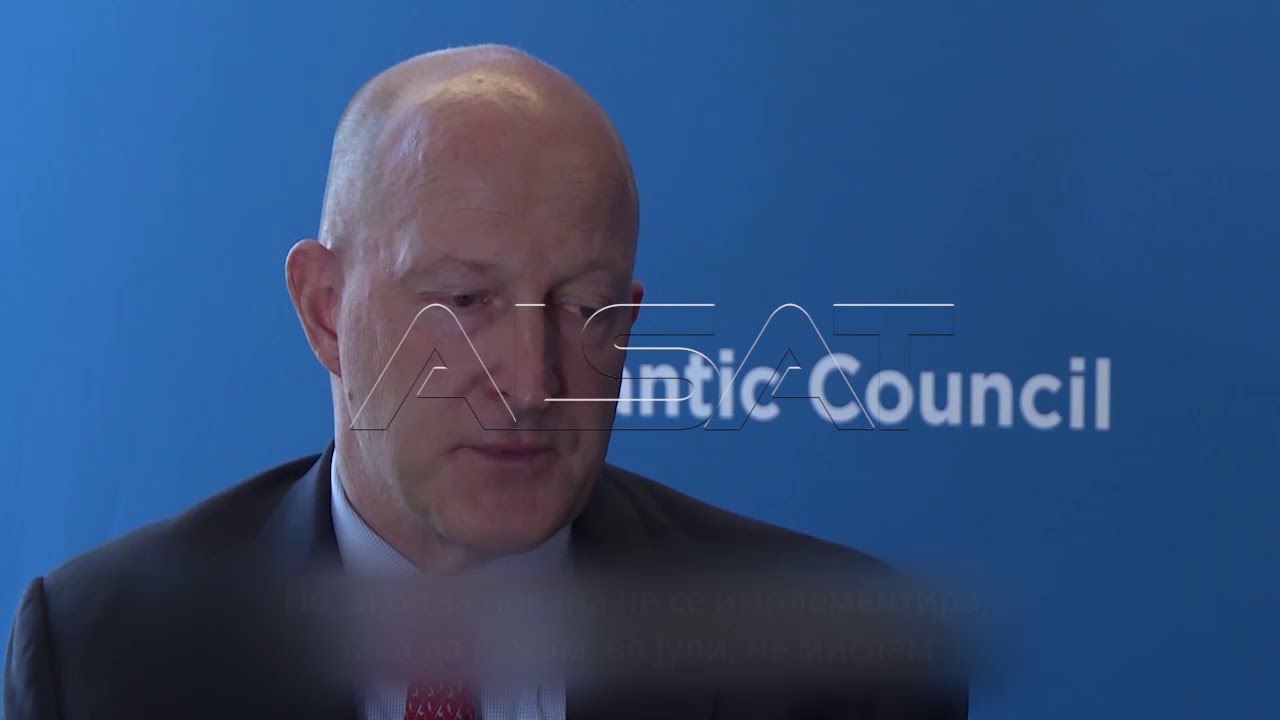 Бжежински: Неуспех ако Македонија во јуни не стане членка на НАТО