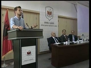 Mendimi i Agon Batushës për mbeturinat në Gjakovë