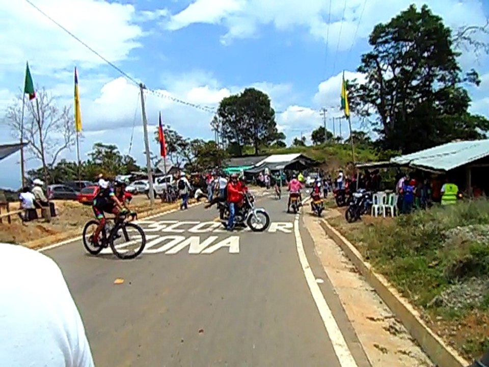 mi primera ves  feliz que rico