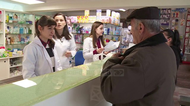 Zvarritje me listën e barnave, nuk hyn në fuqi - Top Channel Albania - News - Lajme
