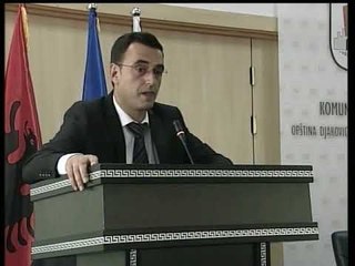 Isuf Osmani replikon me Bekim Jupën