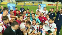 Η απονομή του πρωταθλήματος στην ομάδα Κ-17 του Θρύλου! Οι παίκτες μας αφιέρωσαν το τρόπαιο στον κ. Μαρινάκη! / The championship being awarded to the Olympiacos