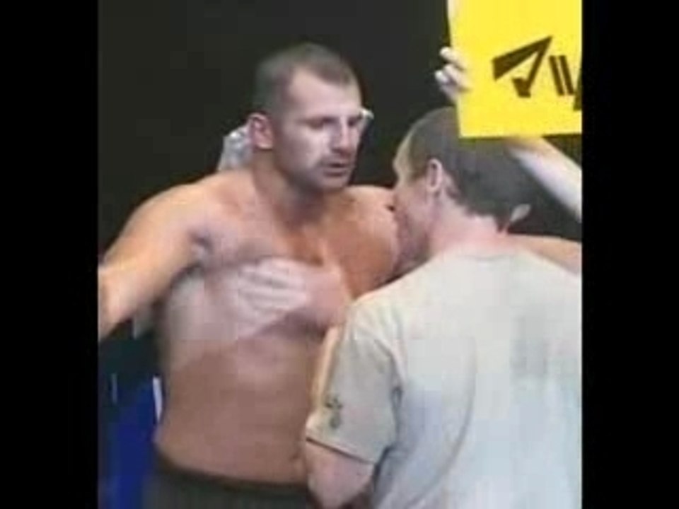 Peter Aerts　VS　Sam Greco