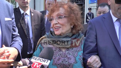 Report TV - Dekorata nga Trump, Meta e Veliaj, Pagarusha për Report TV: S’e prisja