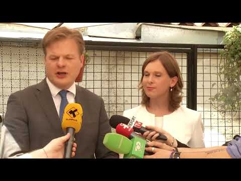 Ora News - Holanda skeptike, 7 deputetë: Duam rezultate në luftën ndaj krimit