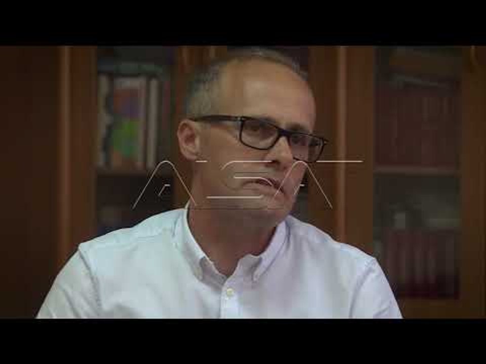 Реформи, власта се договори со опозицијата, се скара со судиите