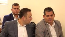 Kufizim qarkullimi për mjetet e rënda - Top Channel Albania - News - Lajme