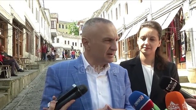 Meta, asnje koment per largimin e kreut te Prokurorise se Krimeve te Renda