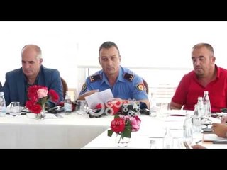 Ora News - Velipoja, policia "kryqëzon" bashkinë: S'mund të jemi në det, në rërë edhe në mal
