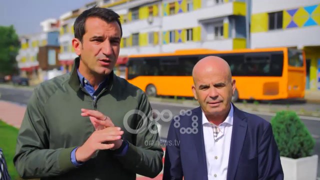 Ora News - Transformohet Rruga e Dibrës, edhe një korsi të dedikuar për biçikletat