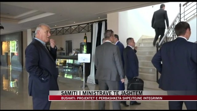 Samiti, Bushati: Projektet e përbashkëta shpejtojnë integrimin - News, Lajme - Vizion Plus