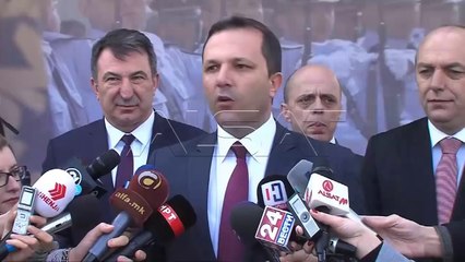 Spasovski nuk përmbush premtimin, rreth 30 polic presin punësimin