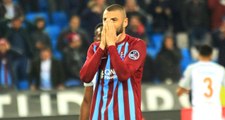 Trabzonsporlu Burak Yılmaz, Almanya'da Ameliyat Oldu