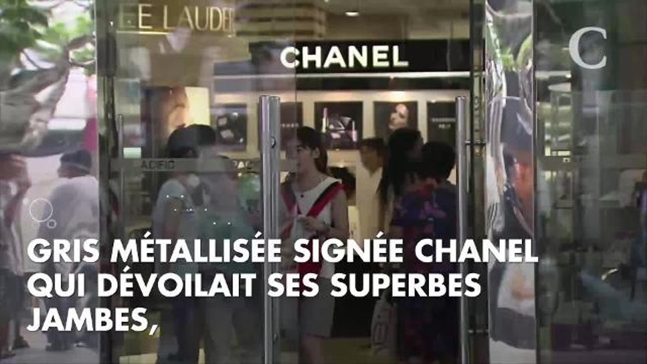 Cannes 2018 : Kristen Stewart finit sa montée des marches pieds nus