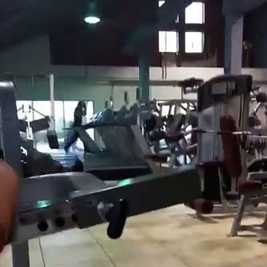 Fortnite is still down wtf is going on. Fix the servers.