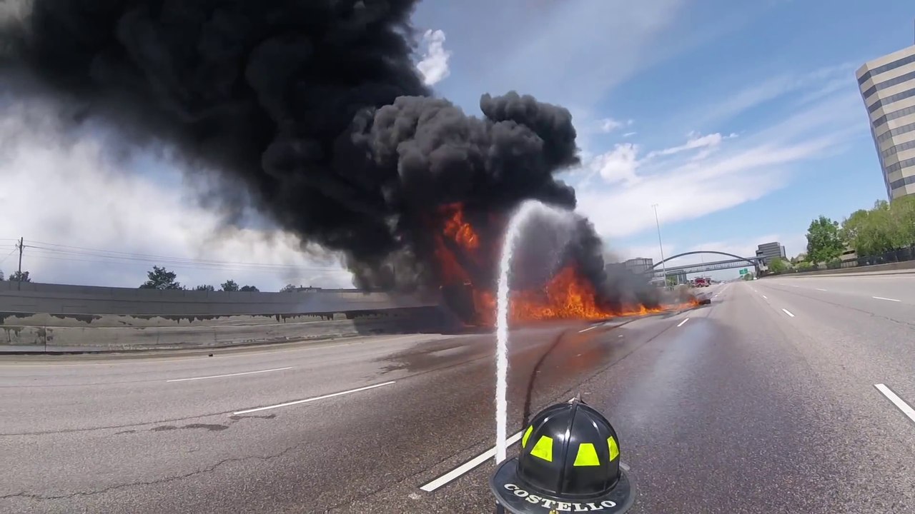 Massive Fuel Tanker Fire on I-25 Near Denver, Complete HD Fire Department Footage