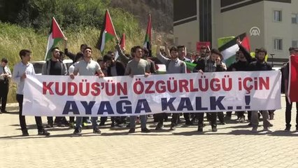 İsrail'in Gazze'de Yaptığı Katliamı Protesto