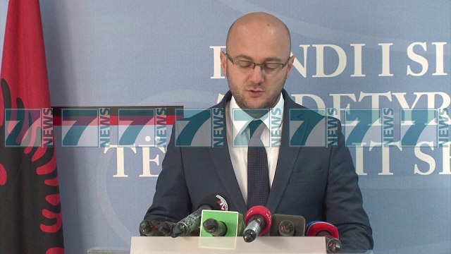 FARMACISTET ANKOHEN PER LISTEN E RE TE ILAÇEVE TE RIMBURSUESHME - News, Lajme - Kanali 7